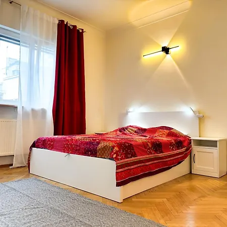 Retreat * Bükreş