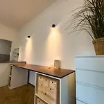 Retreat Apartment *